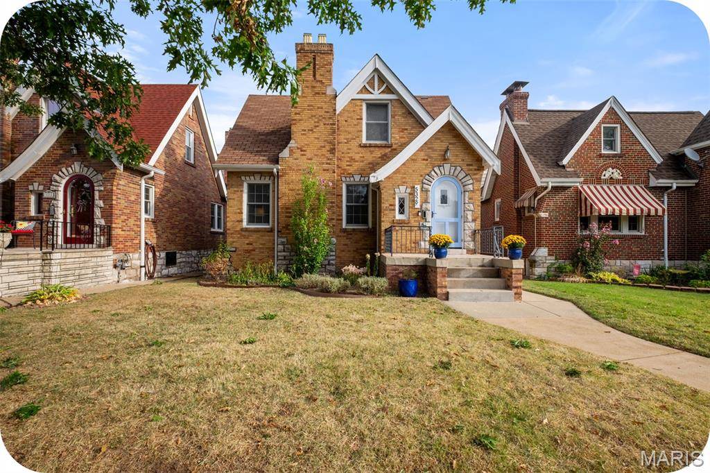 St Louis, MO 63109,5329 Tholozan AVE