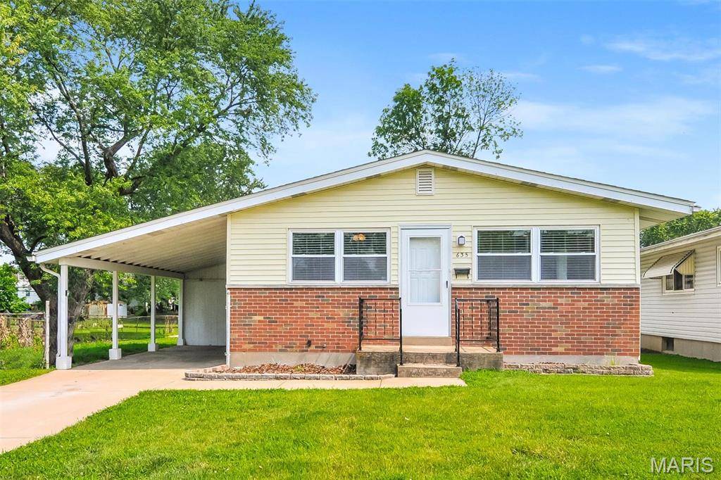Florissant, MO 63031,635 Loyola DR