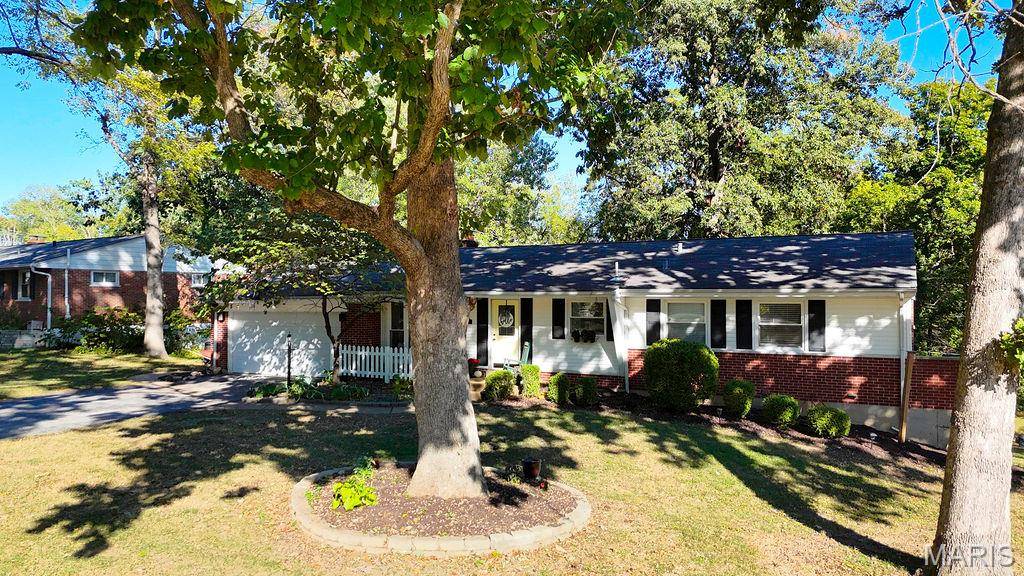 St Louis, MO 63128,25 Fawnwood DR