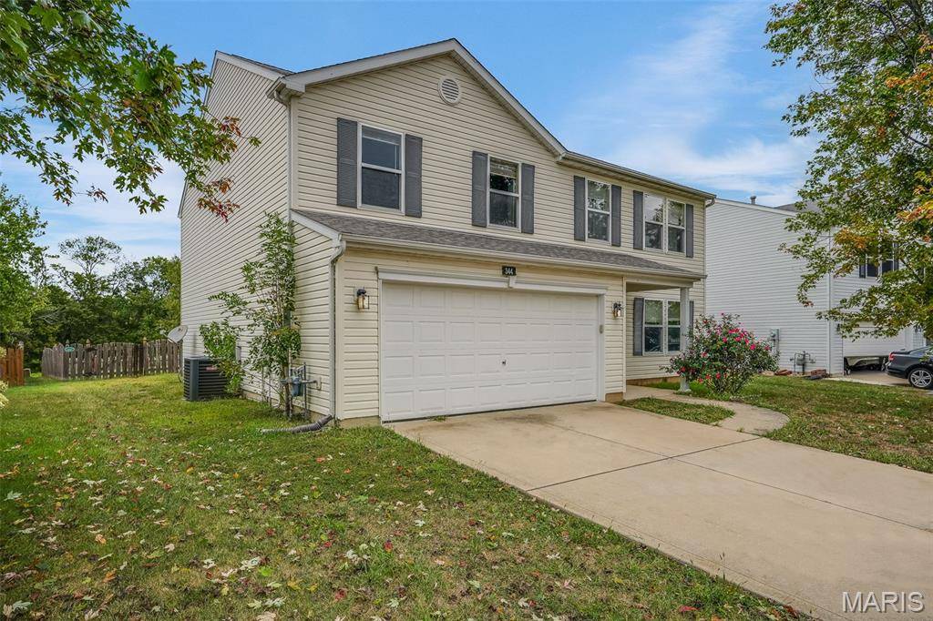 Mascoutah, IL 62258,344 Falling Leaf WAY