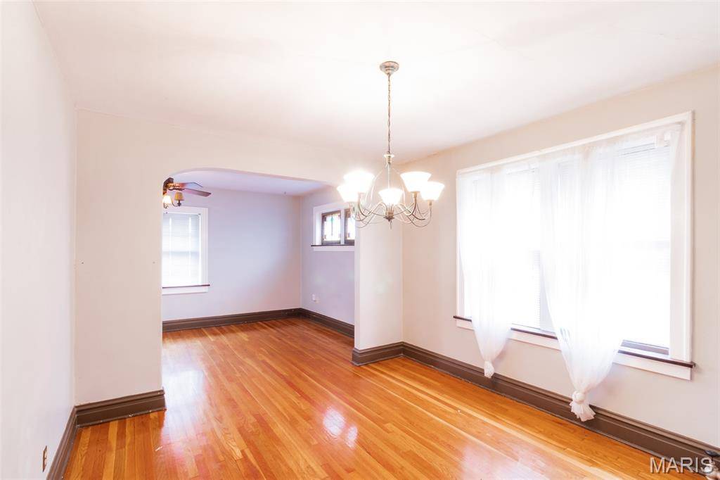 St Louis, MO 63109,4989 Tholozan AVE #2nd Floor