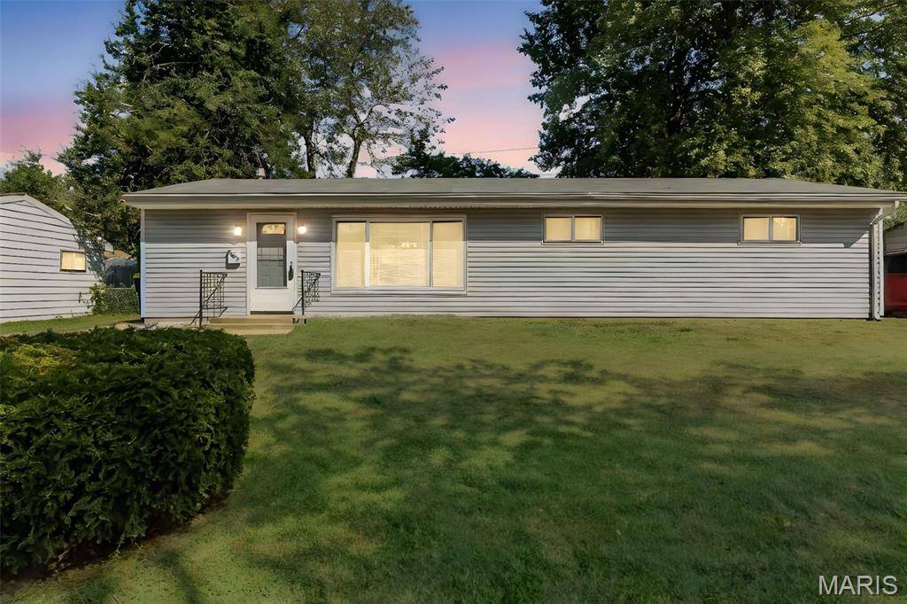 Woodson Terrace, MO 63134,9207 Bataan DR