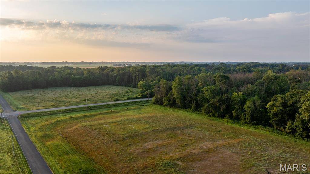 St Jacob, IL 62281,000 Keck Road