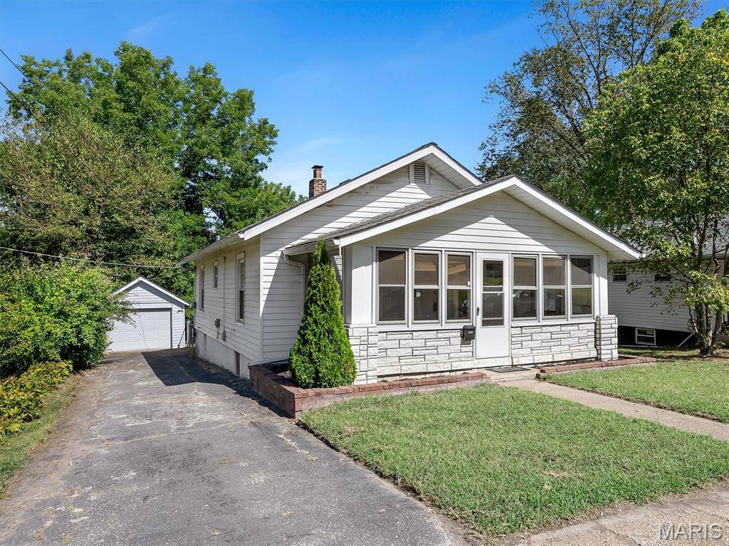 St Louis, MO 63114,8425 Ann AVE