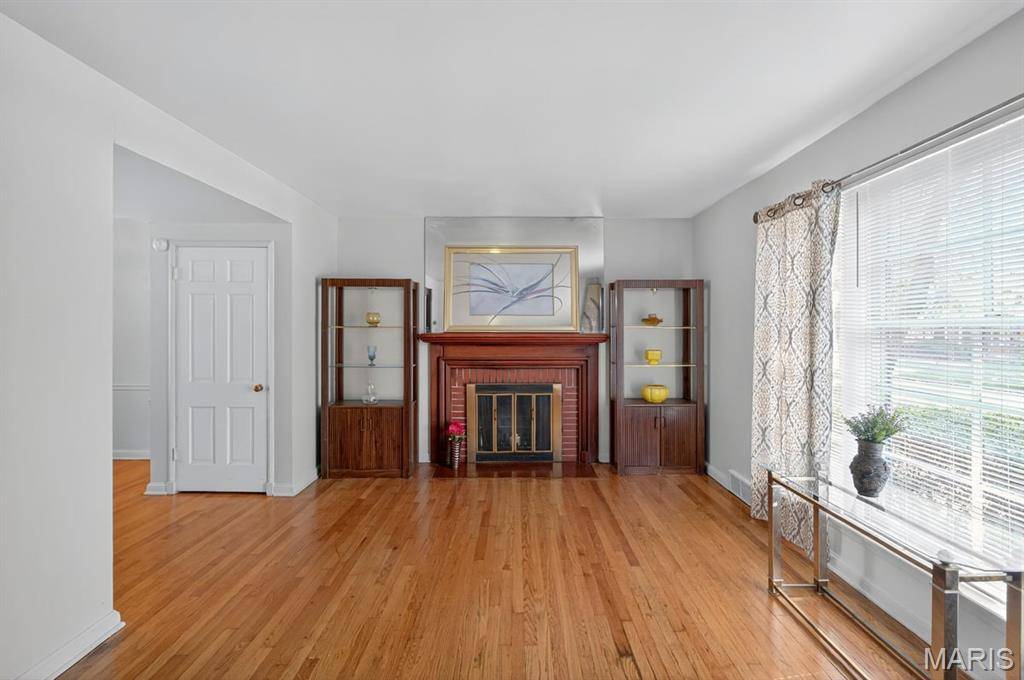 Pasadena Hills, MO 63121,7419 Woodland WAY