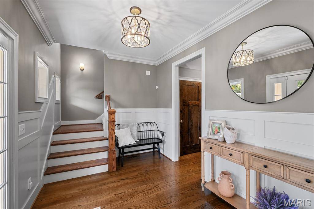 Kirkwood, MO 63122,427 Central PL