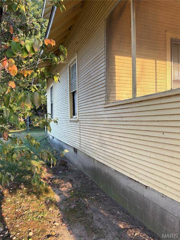 Charleston, MO 63834,514 S Main ST