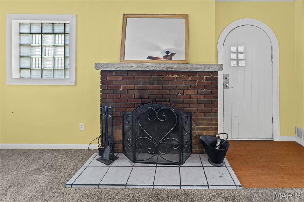 Belleville, IL 62220,304 S Belt W