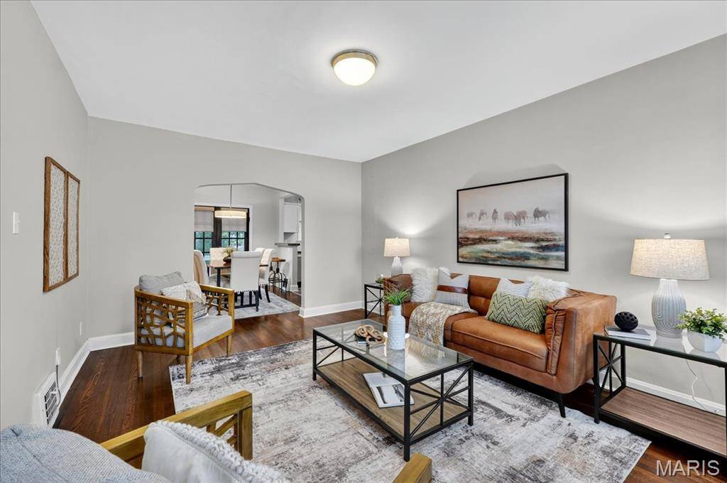 St Louis, MO 63144,2501 Pocahontas PL