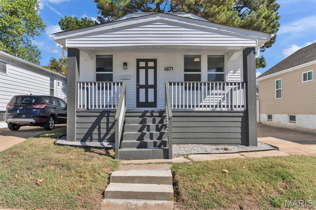 St Louis, MO 63116,4671 Tesson ST