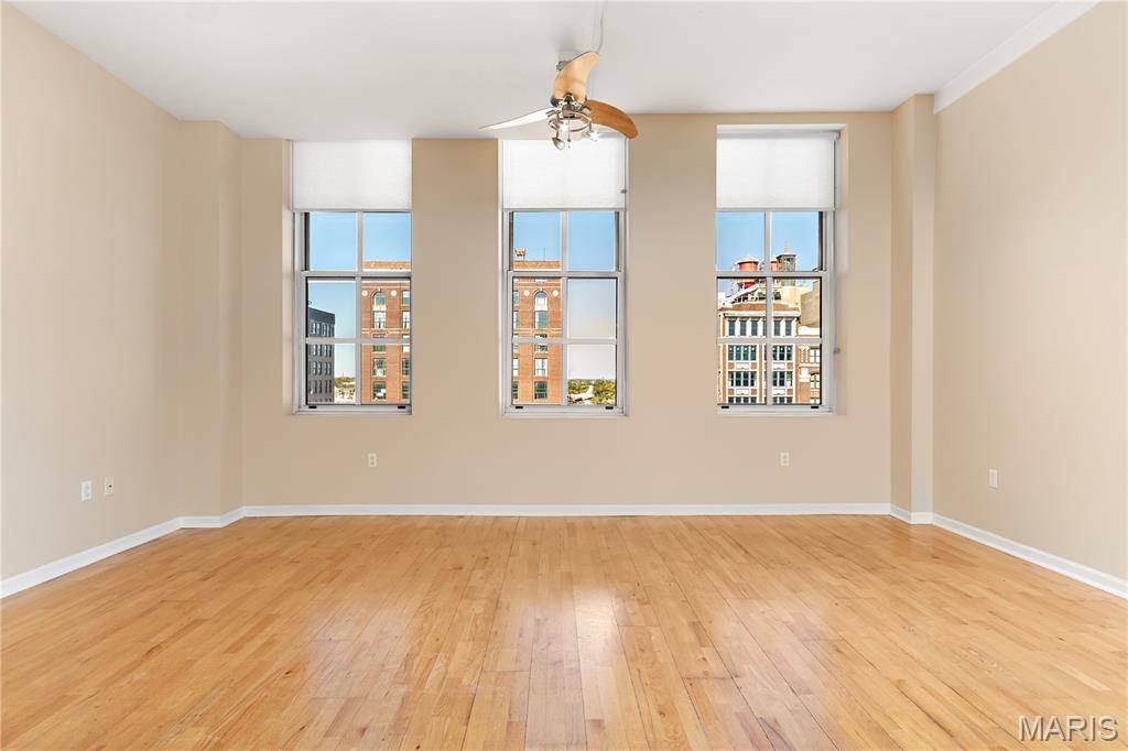 St Louis, MO 63103,1501 Locust ST #601