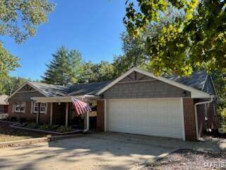 Alton, IL 62002,2314 Fairview DR