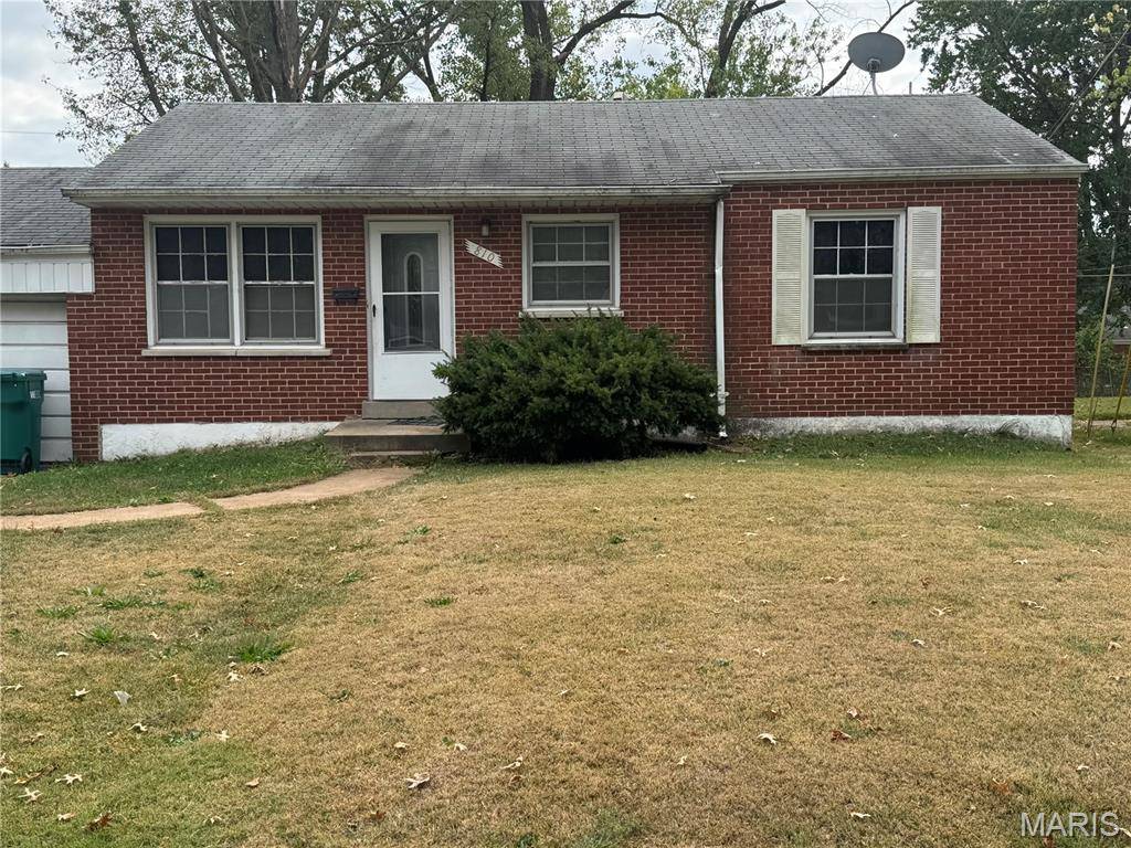 St Louis, MO 63137,810 Teurville DR