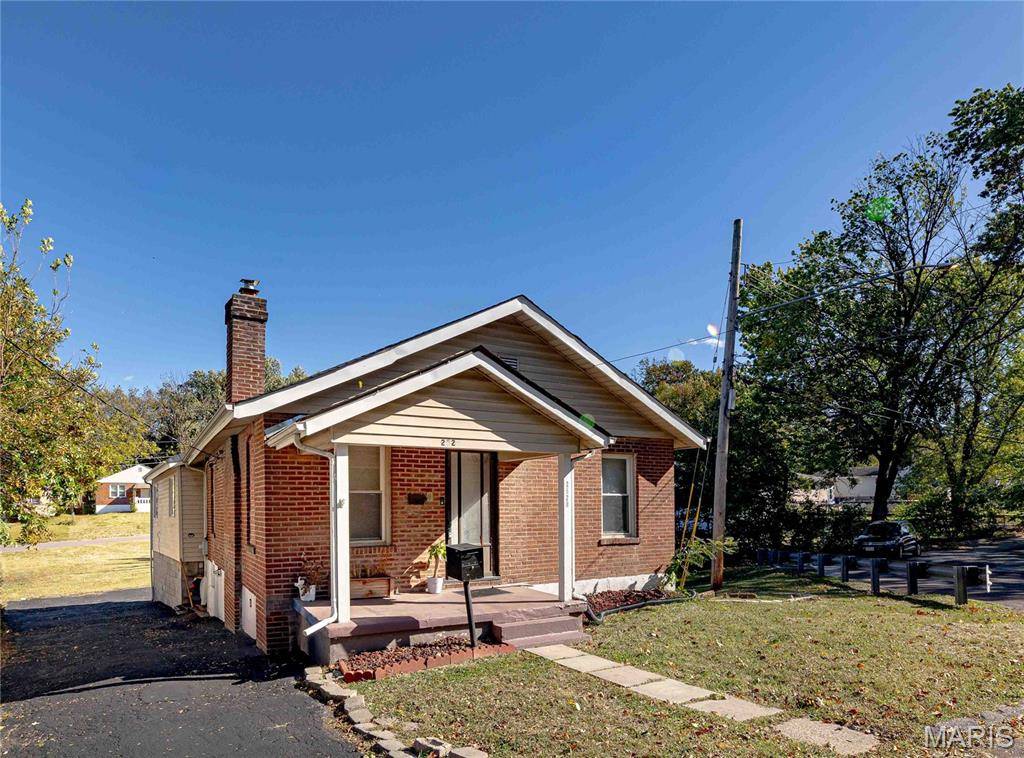 Overland, MO 63114,2528 Leslie AVE