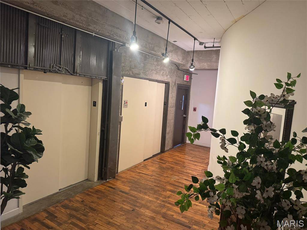 St Louis, MO 63103,2020 Washington AVE #503