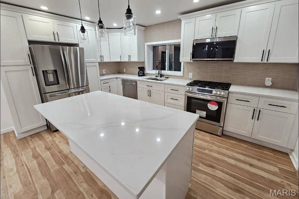 Fairview Heights, IL 62208,212 Dogwood LN