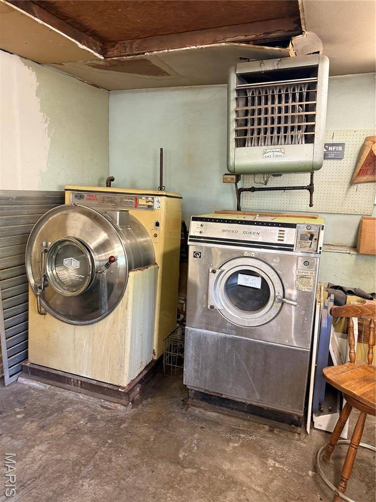 Maryland Heights, MO 63043,20 Midland AVE