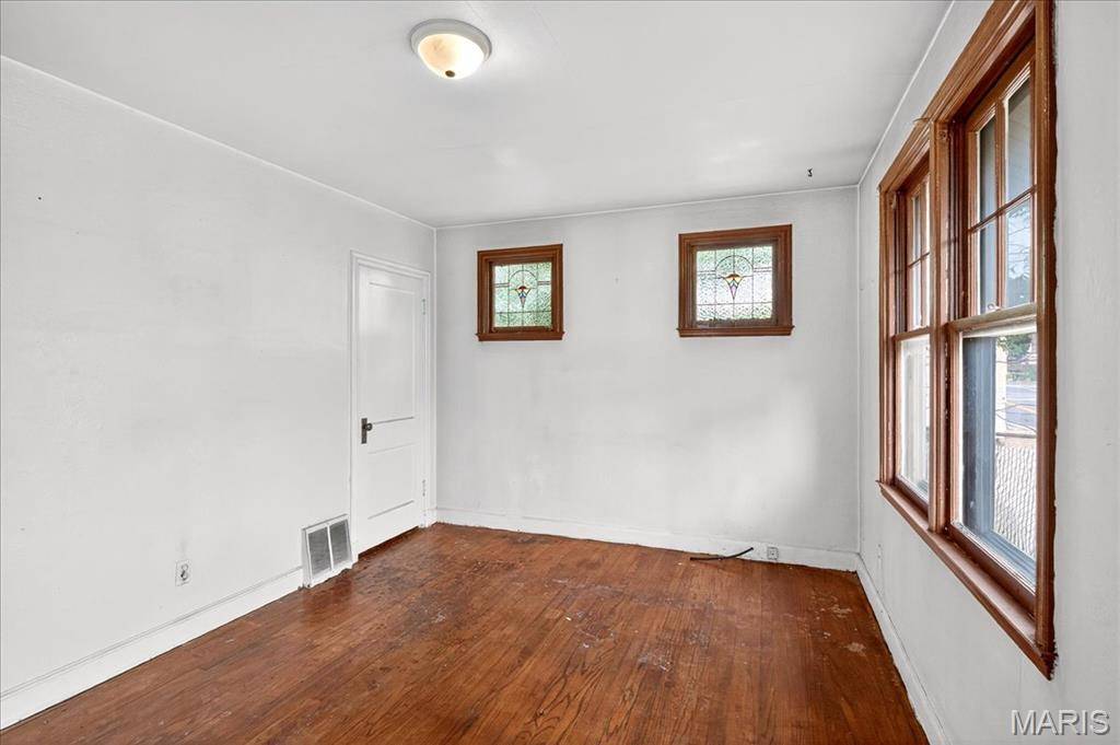 Florissant, MO 63031,1130 Saint Francois ST