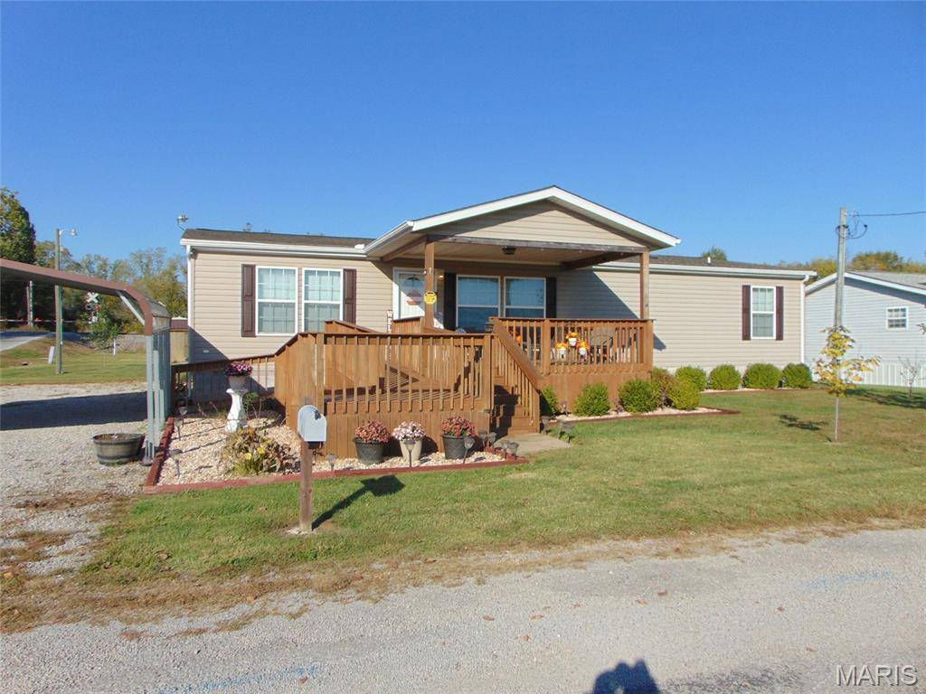 Elkville, IL 62932,7 Chamnesstown RD