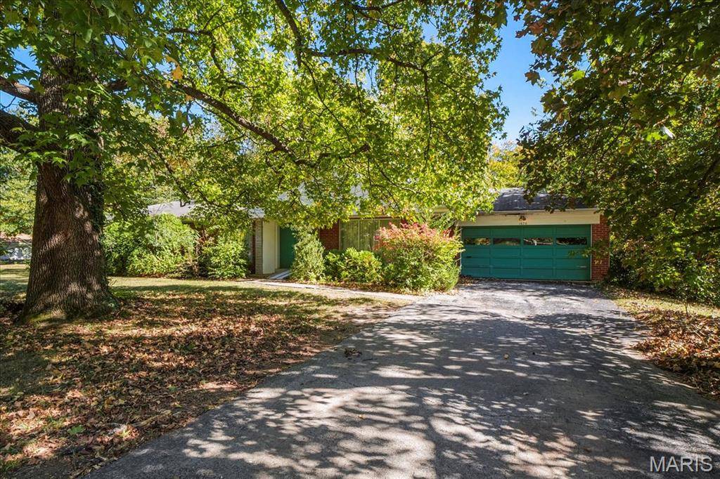 St Louis, MO 63122,1670 Bennett AVE