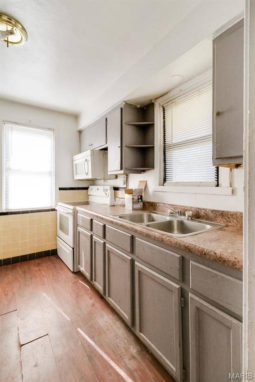 St Louis, MO 63135,208 Coppinger DR