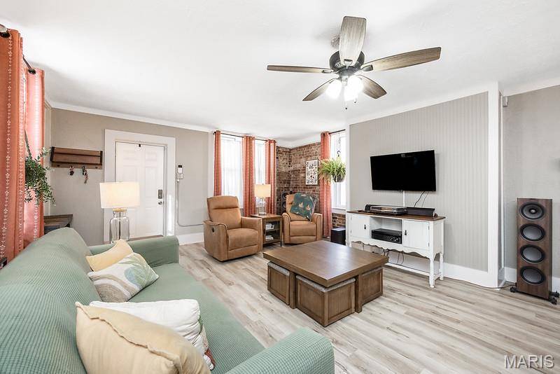 Belleville, IL 62220,614 S Church ST