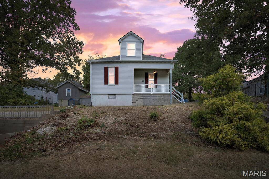 Alton, IL 62002,1116 E 5th ST