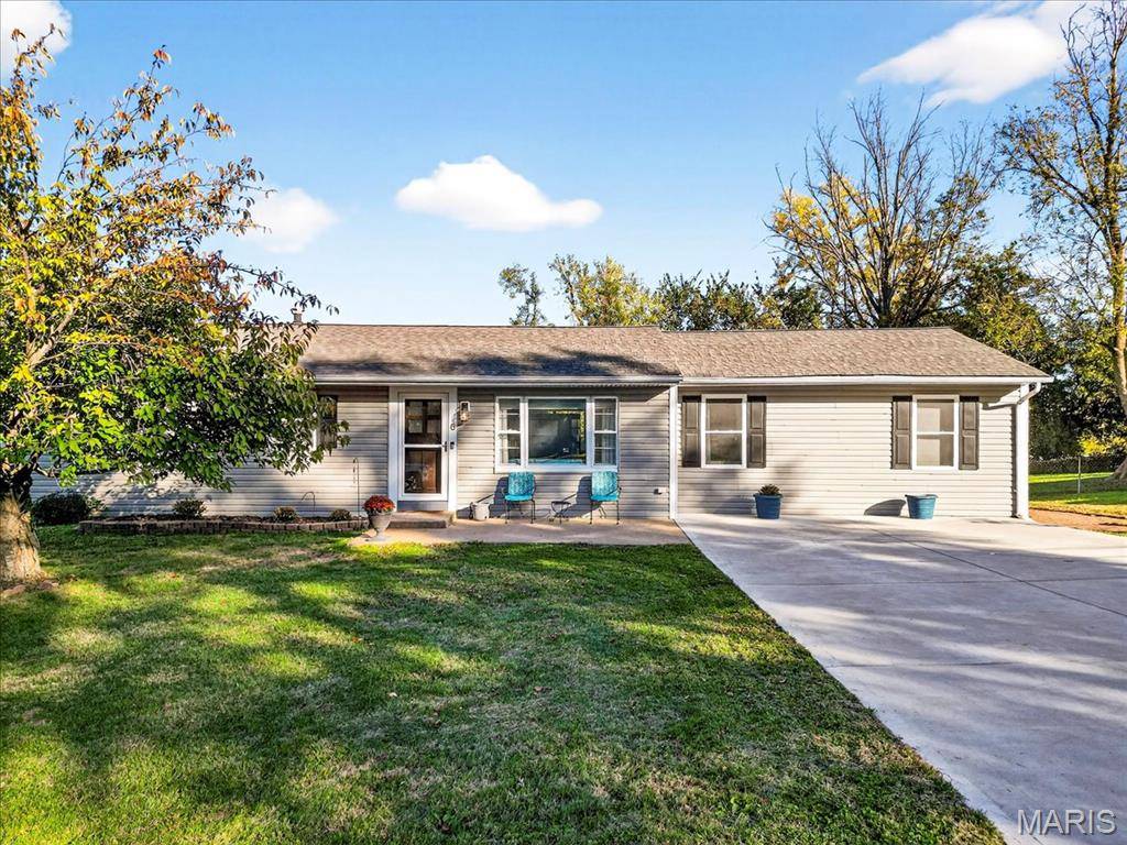St Peters, MO 63376,6 Laura DR