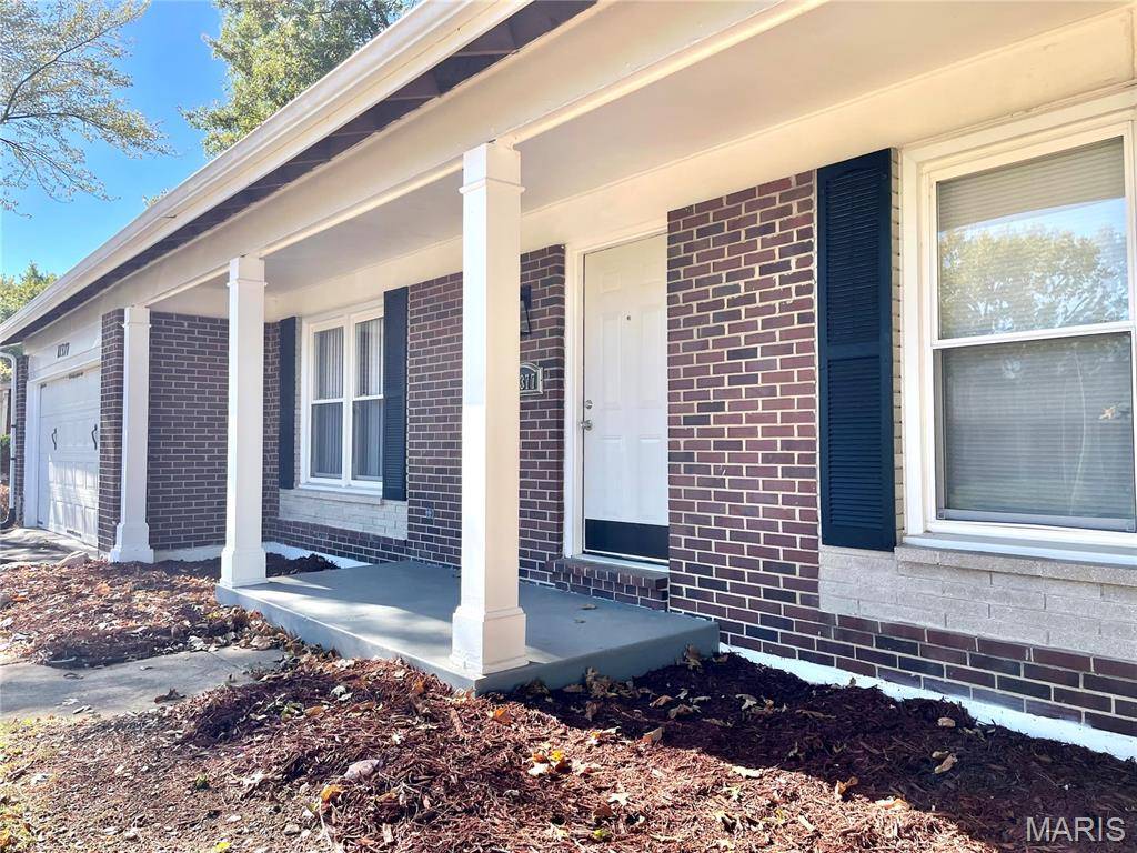 St Louis, MO 63136,11377 FOX HALL LN