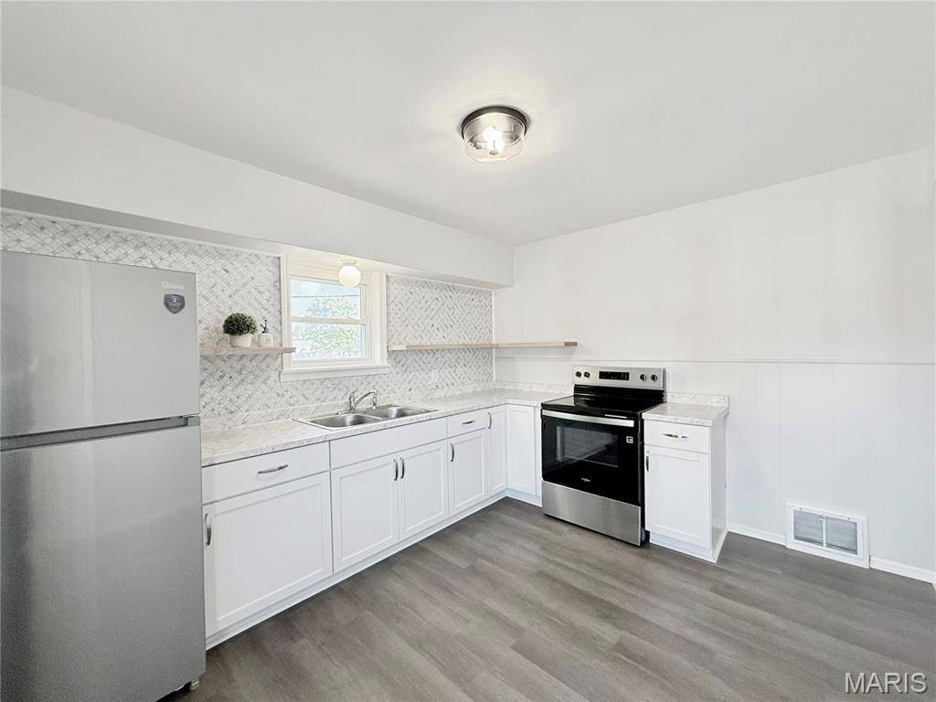 Hermann, MO 65041,405 W 9th ST