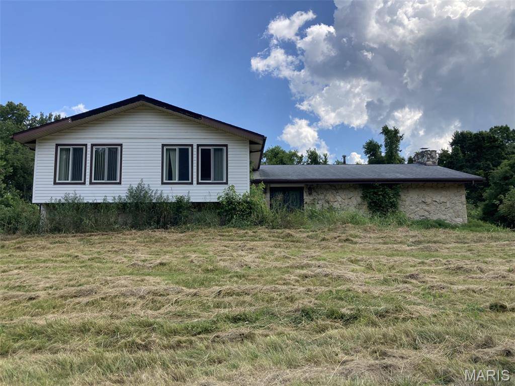 Labadie, MO 63055,930 Broken Arrow DR