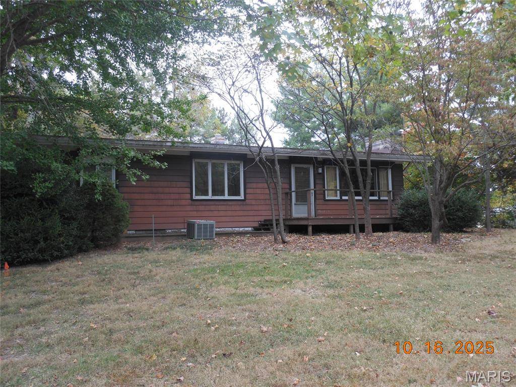 Dorsey, IL 62021,8209 Bivens RD