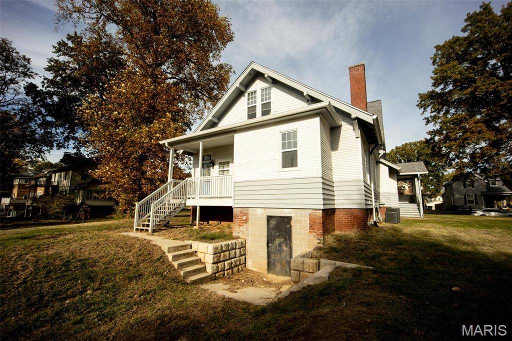 Belleville, IL 62220,701 Forest AVE