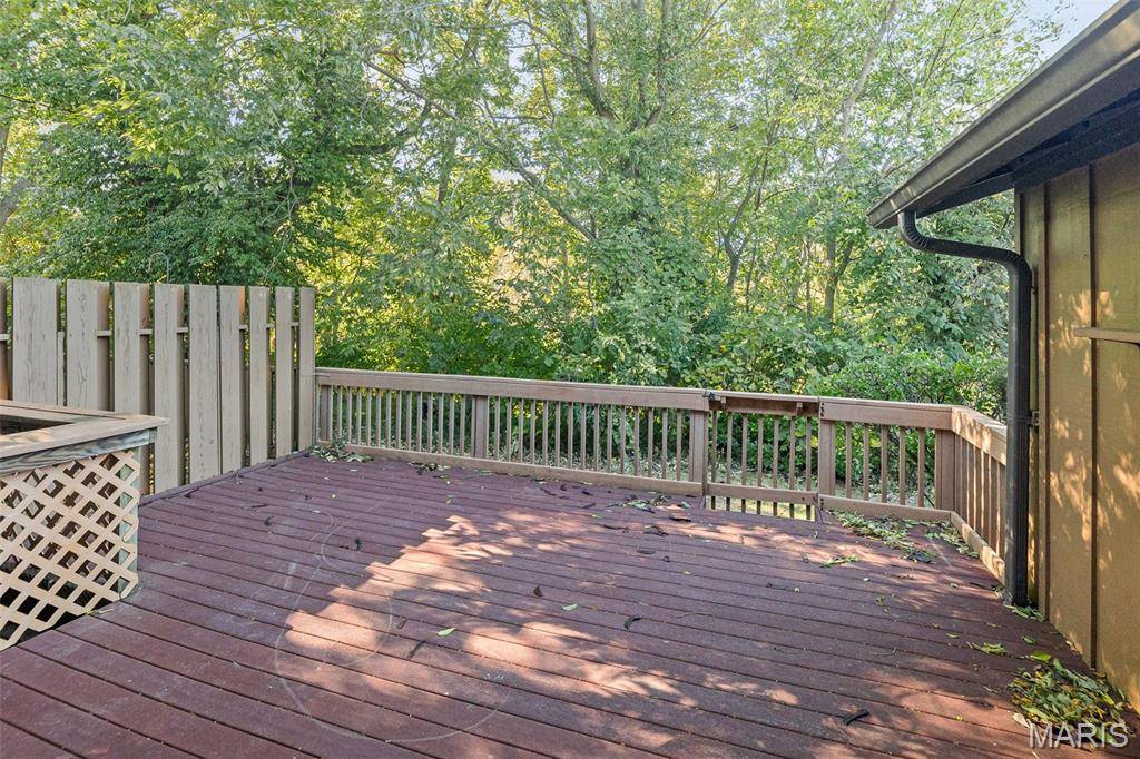 Belleville, IL 62223,1402 Hampton CT