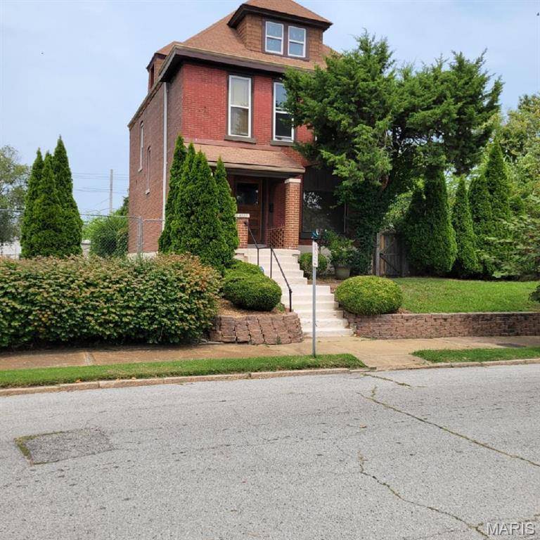 St Louis, MO 63108,4527 Enright AVE