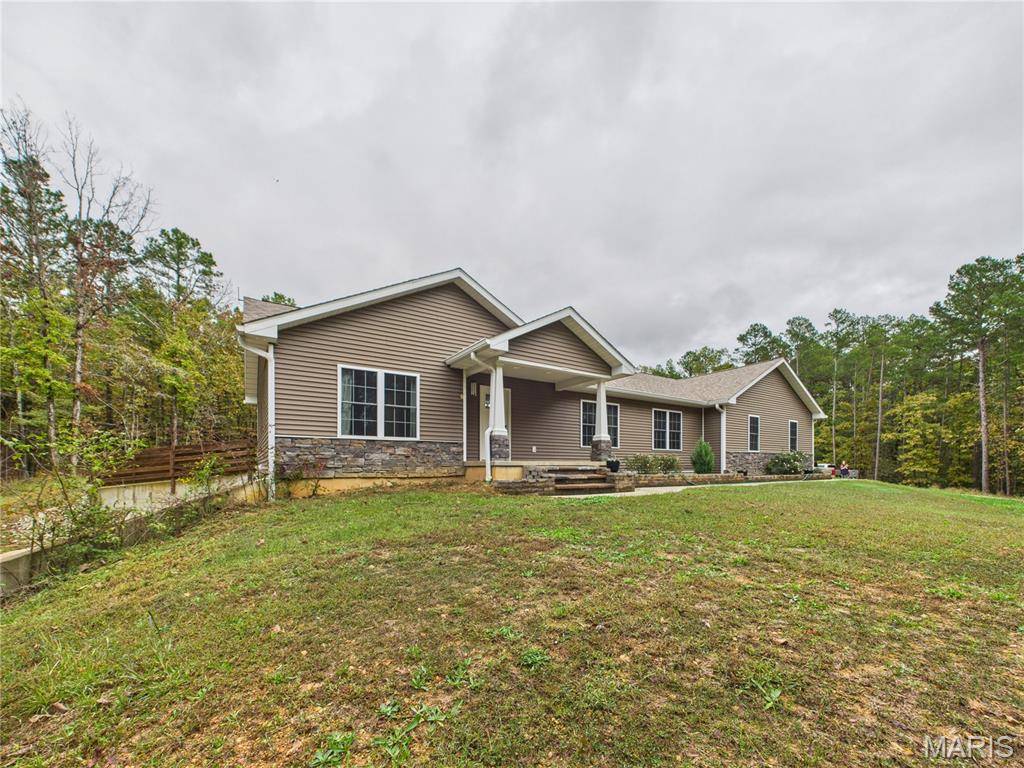 Poplar Bluff, MO 63901,139 County Road 425