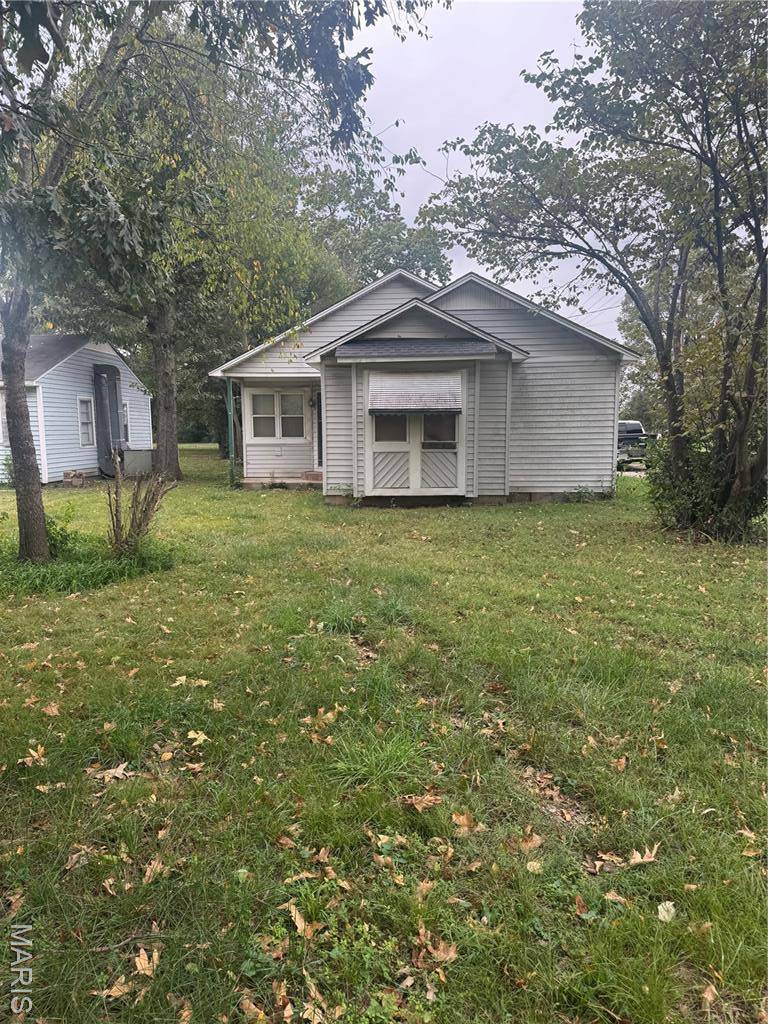 Kennett, MO 63857,107 Legion ST