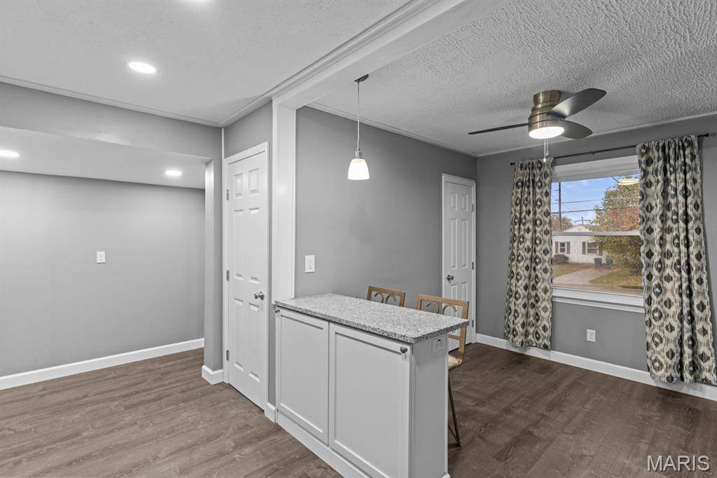 Overland, MO 63114,10432 Driver AVE