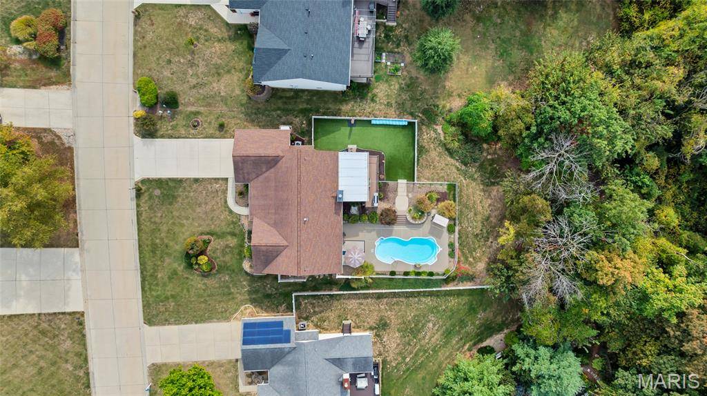 Columbia, IL 62236,311 Longview DR