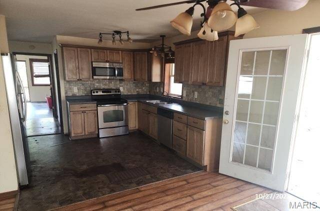 Houston, MO 65483,9841 Highway E