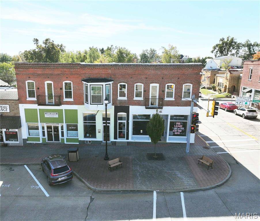 Perryville, MO 63775,23/25/27 W Saint Joseph ST