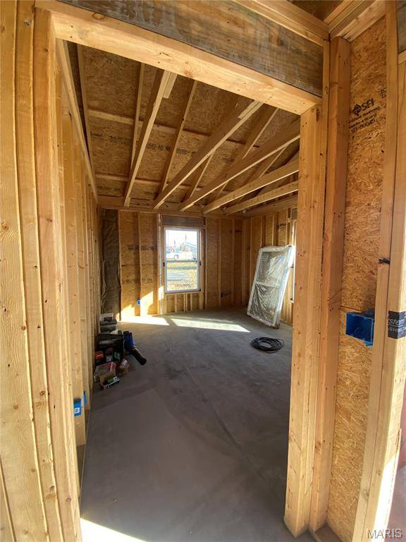 Conway, MO 65632,103 S Main ST