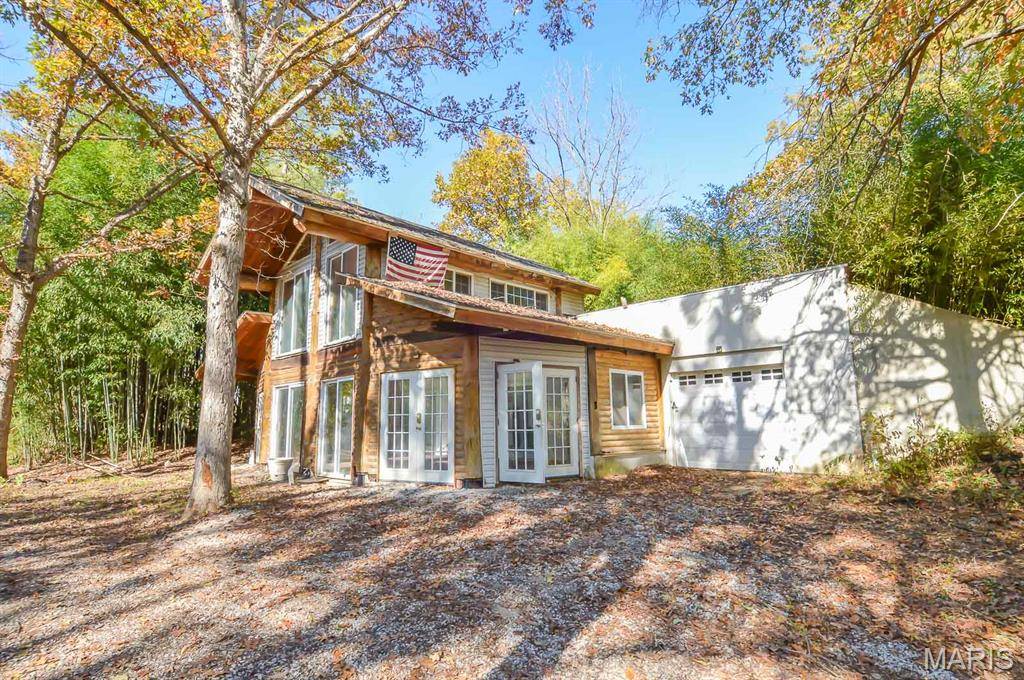 Edwardsville, IL 62025,6375 Old Carpenter RD