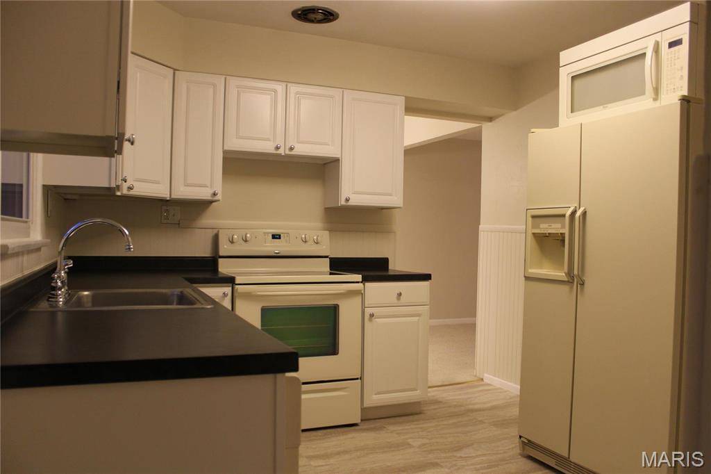 St Louis, MO 63123,10832 Three Court