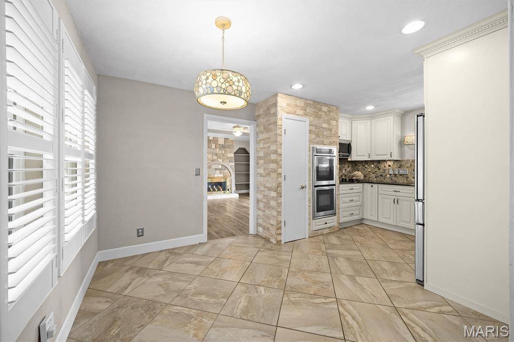 Granite City, IL 62040,3272 Kilarney DR