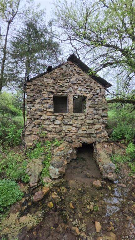 Mountain Grove, MO 65711,000 M- WOLFE DR