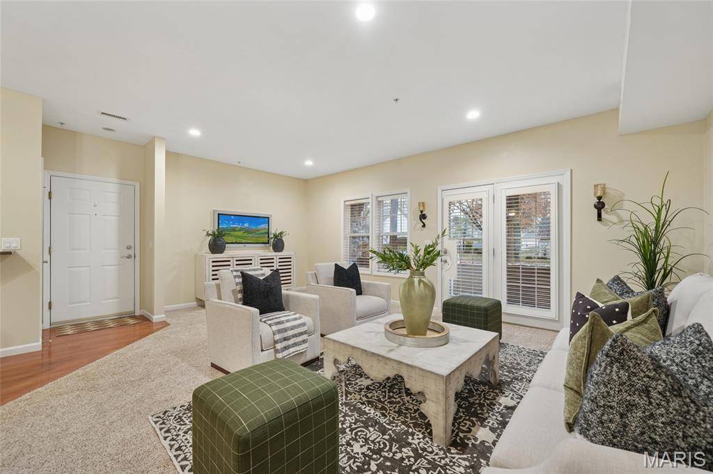 Chesterfield, MO 63017,1566 Milbridge DR