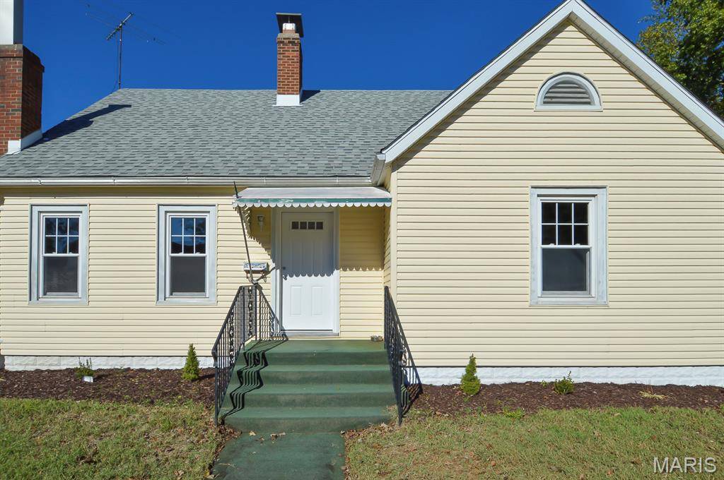 Freeburg, IL 62243,312 W Phillips ST