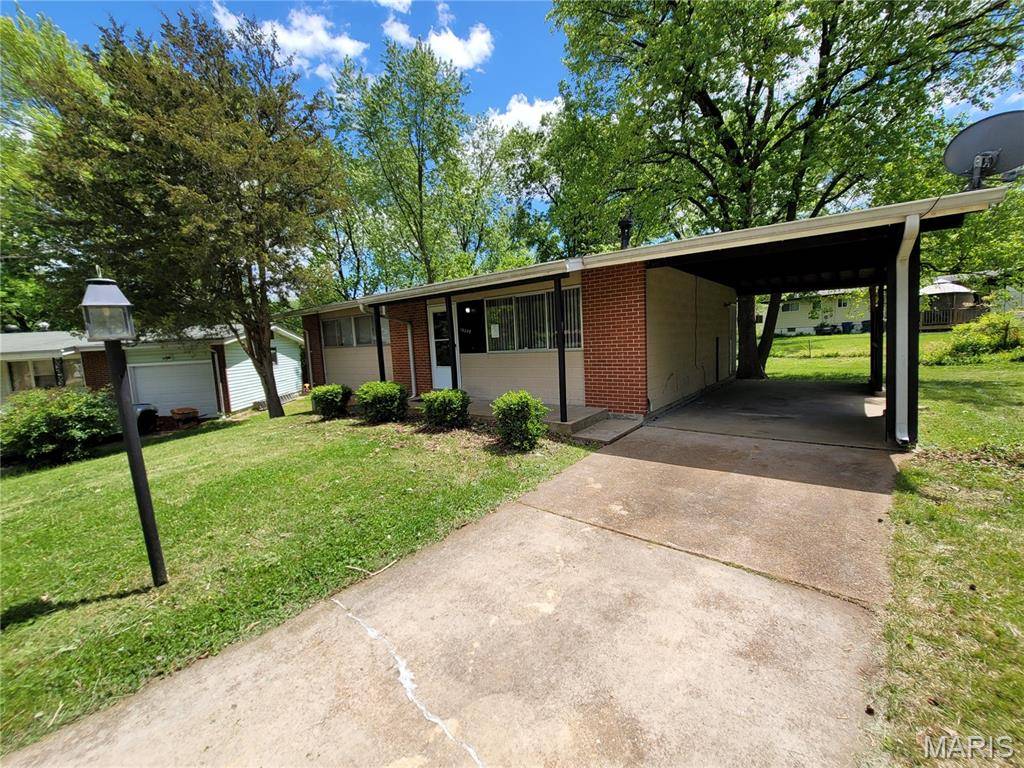 Dellwood, MO 63136,10249 Dacey CT