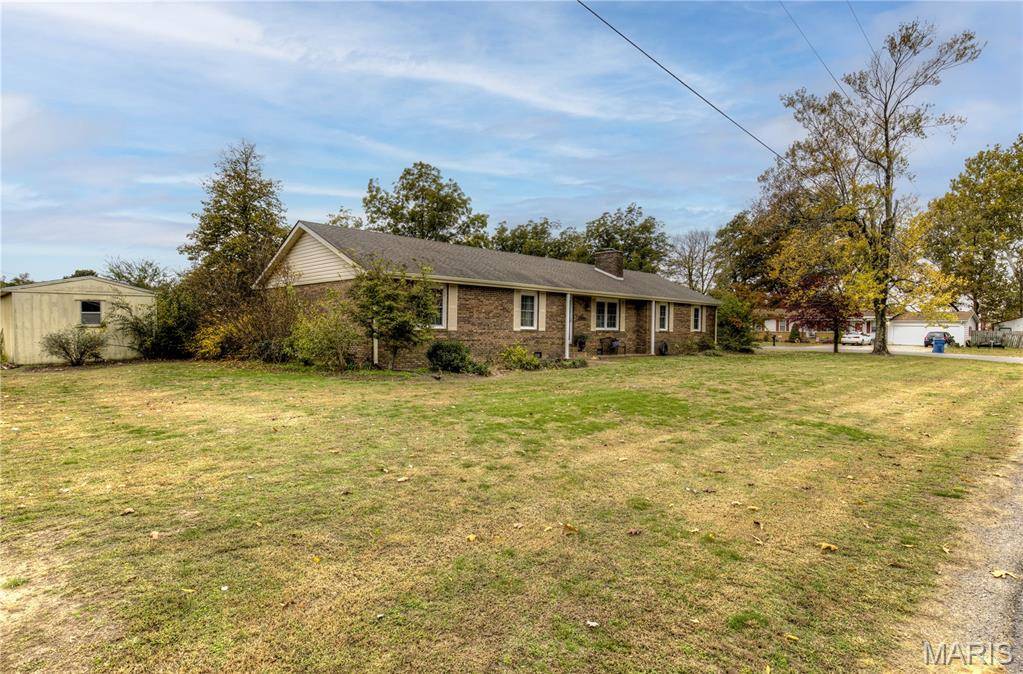 East Prairie, MO 63845,445 Margaret DR